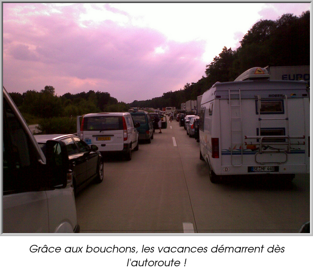 Grâce aux bouchons, les vacances démarrent dès l'autoroute !