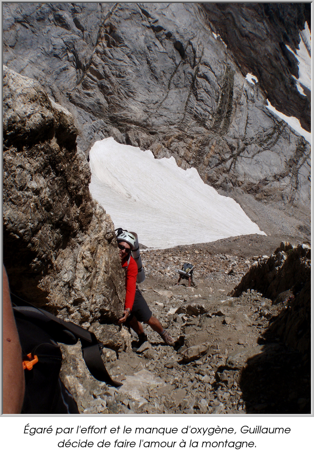 Égaré par l'effort et le manque d'oxygène, Guillaume décide de faire l'amour à la montagne.